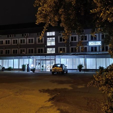 Hostel Milkaza Novi Sad Luaran gambar
