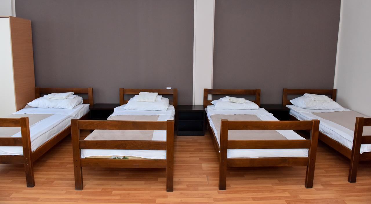 Hostel Milkaza Novi Sad Luaran gambar