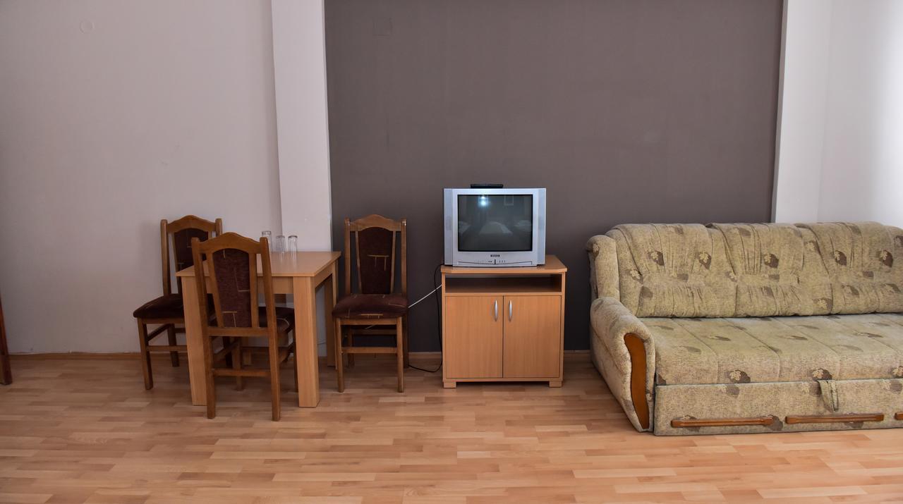 Hostel Milkaza Novi Sad Luaran gambar